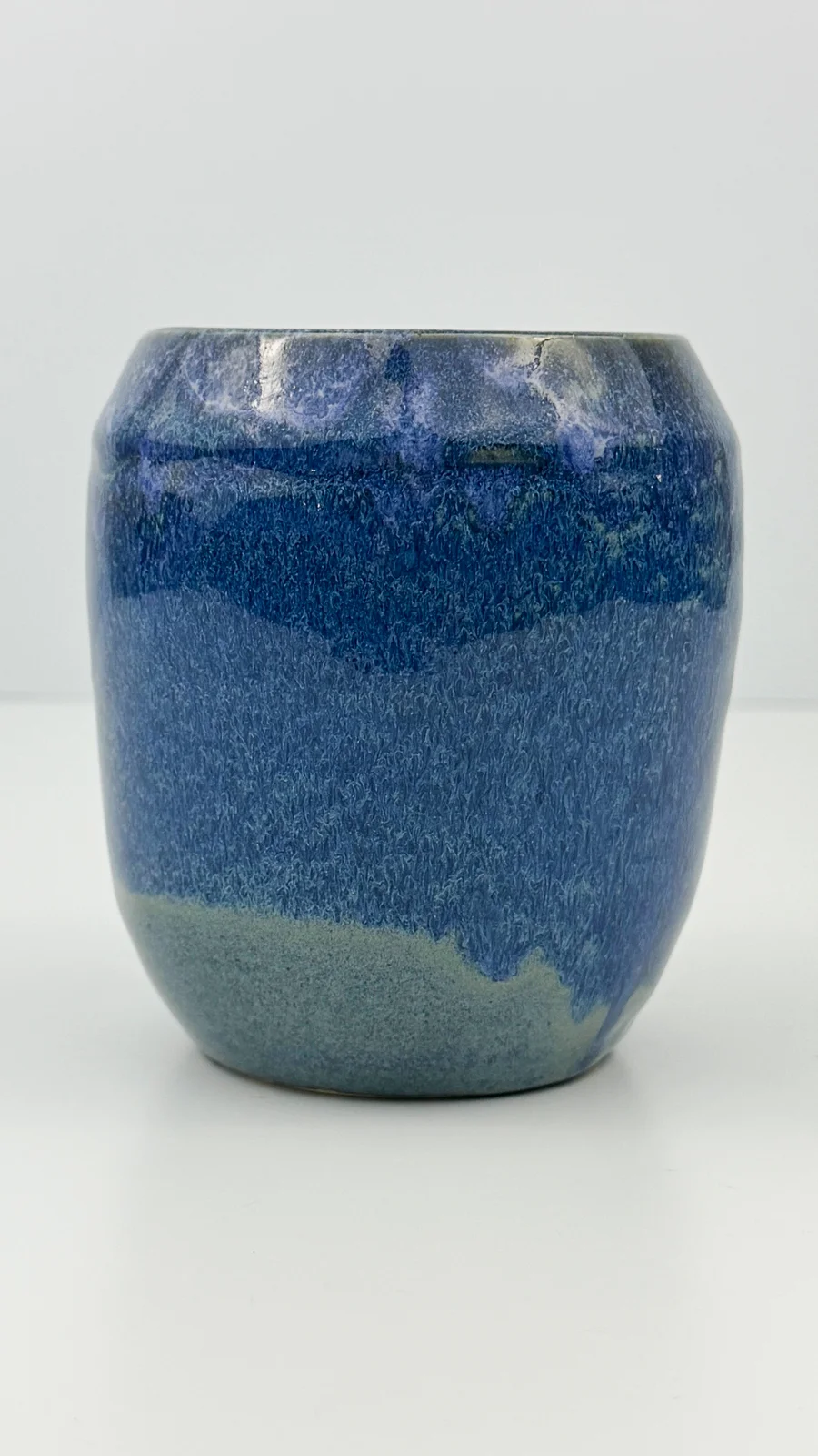 mtvessell_pottery_azure_8-4 Side view of a handcrafted ceramic vessel from mtvessell Pottery's Azure collection