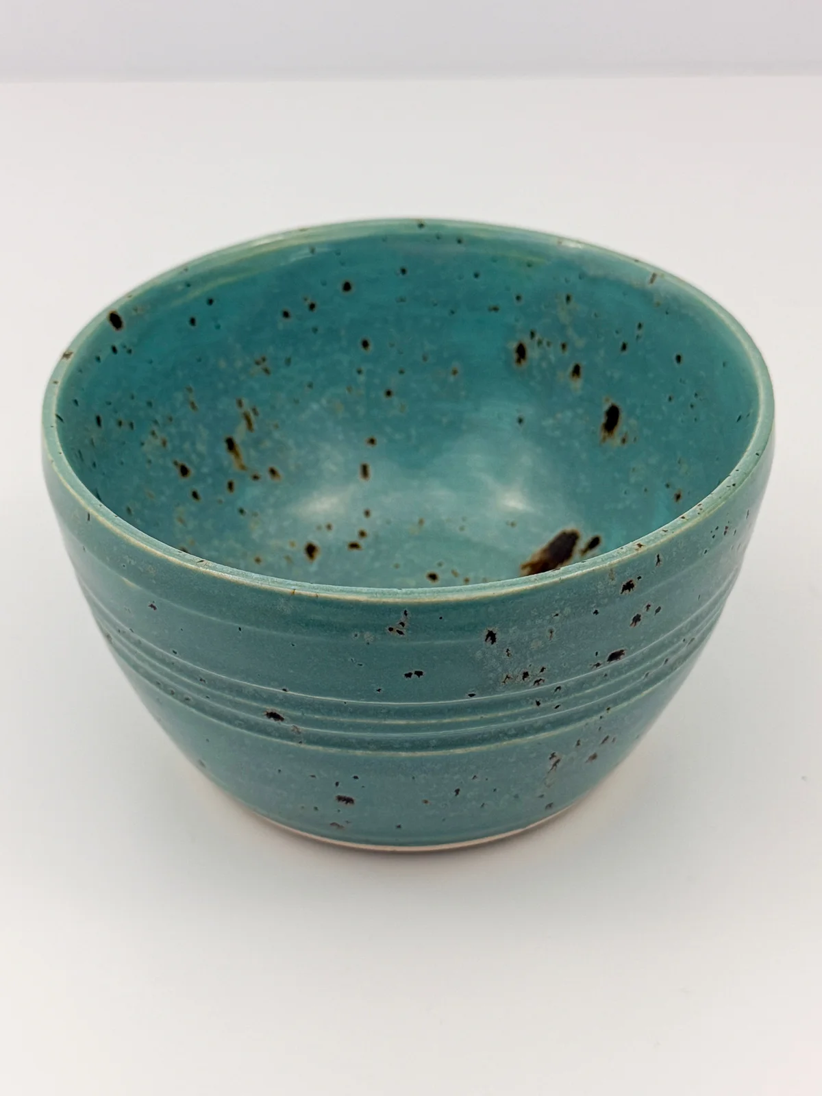 mtvessell_pottery_freckled_6-1