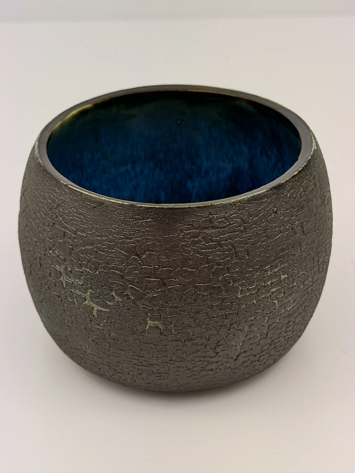 mtvessell_pottery_graphite_3-2