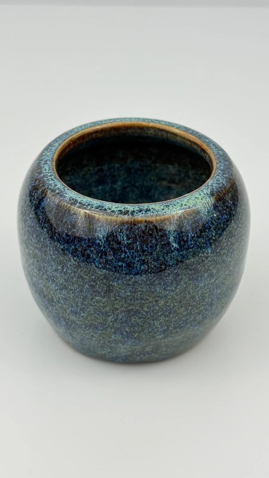 mtvessell_pottery_lagoon_1-1 mtvessell_pottery_lagoon_1-1