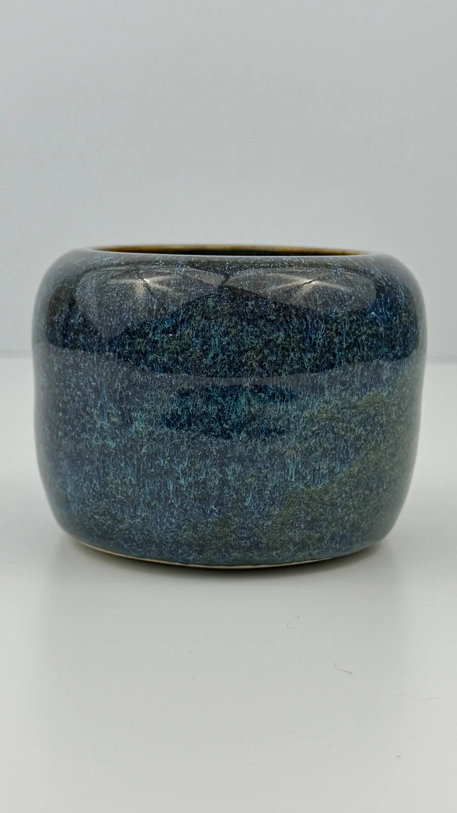 mtvessell_pottery_lagoon_2-1 mtvessell_pottery_lagoon_2-1