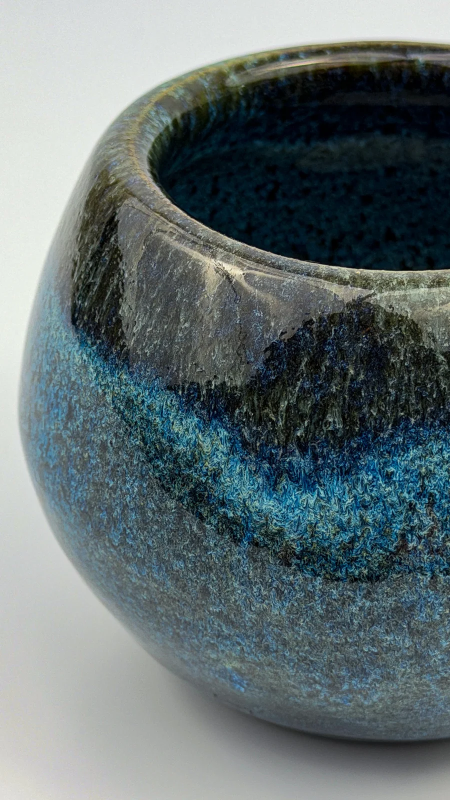 mtvessell_pottery_lagoon_3-1 mtvessell_pottery_lagoon_3-1