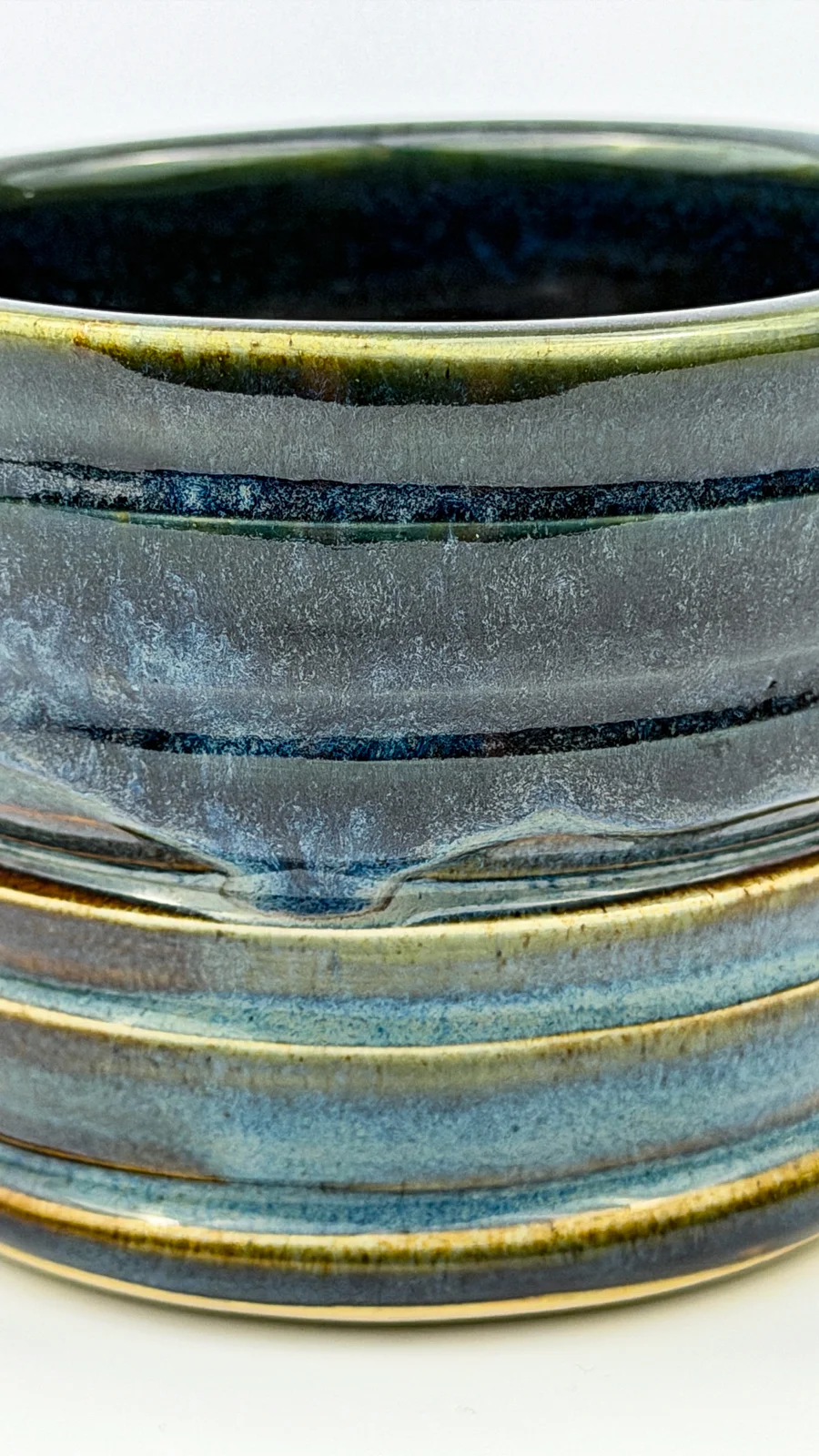 mtvessell_pottery_lagoon_4-2 mtvessell_pottery_lagoon_4-2