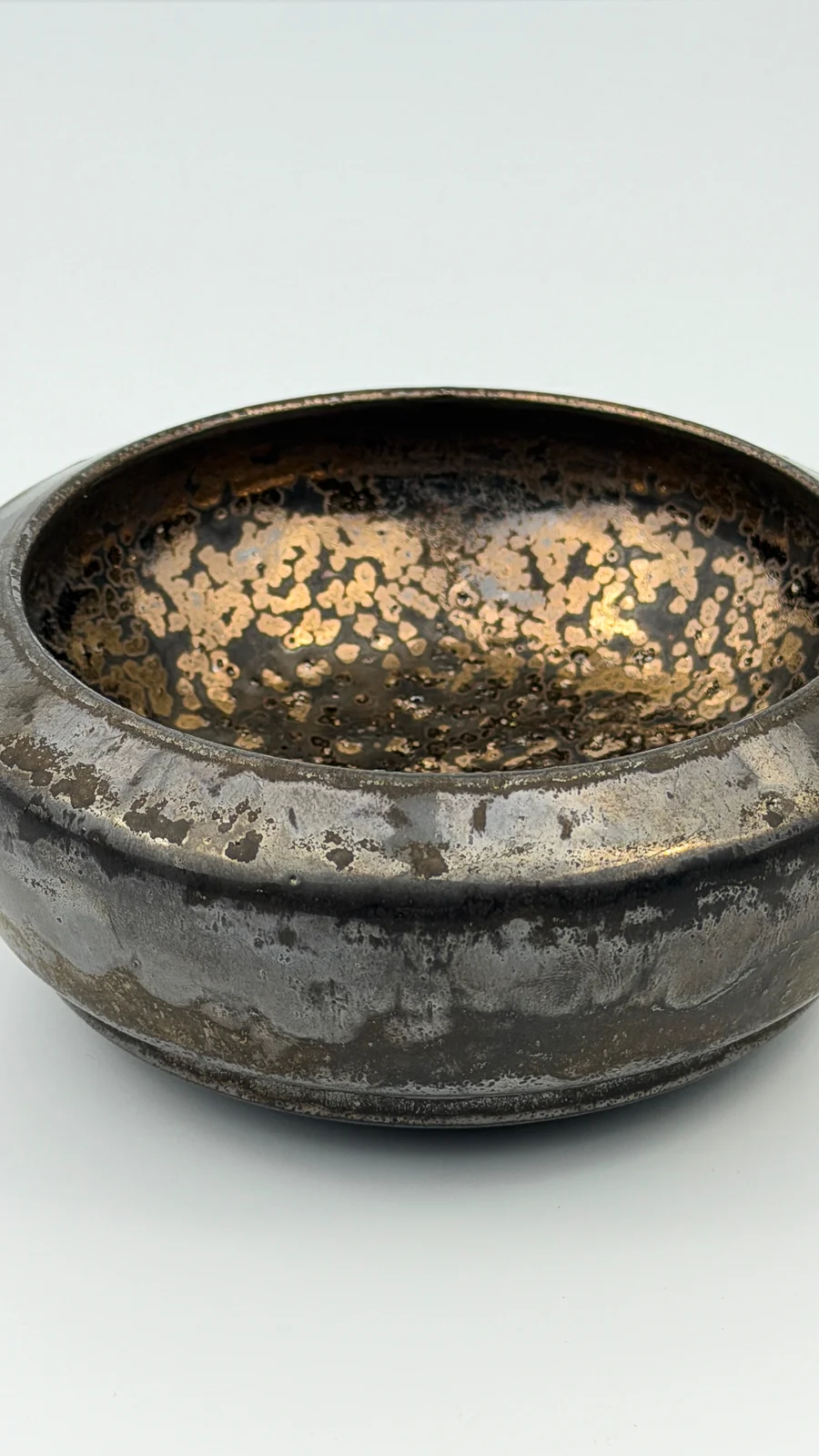mtvessell_pottery_metallic_3-1 mtvessell_pottery_metallic_3-1