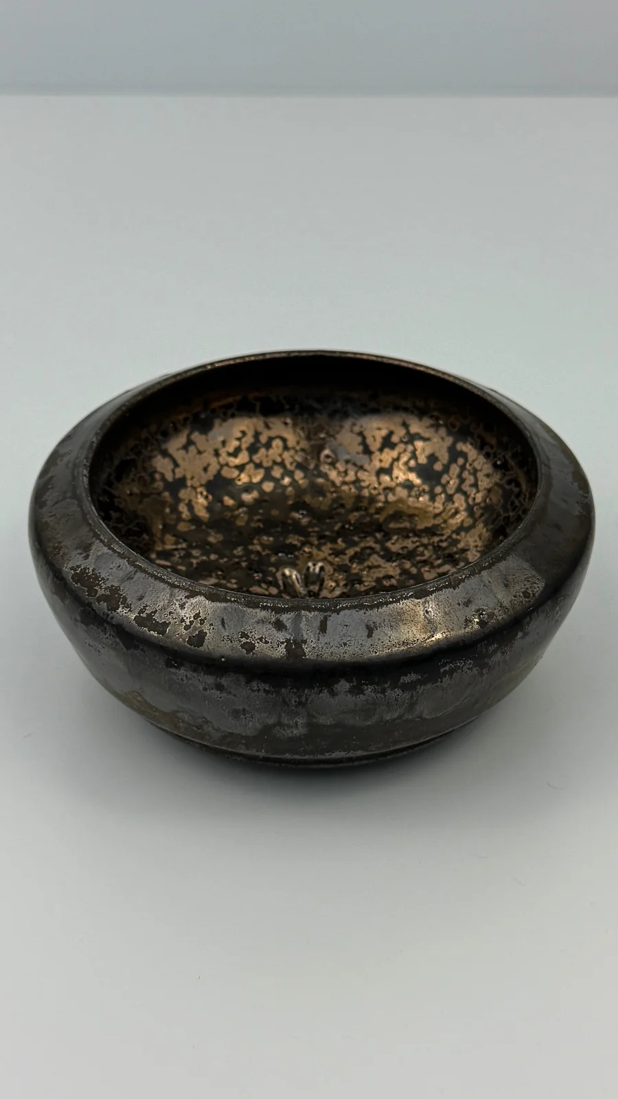 mtvessell_pottery_metallic_3-3 mtvessell_pottery_metallic_3-3
