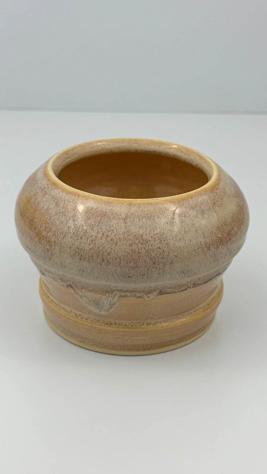 mtvessell_pottery_ochre_2-1 mtvessell_pottery_ochre_2-1