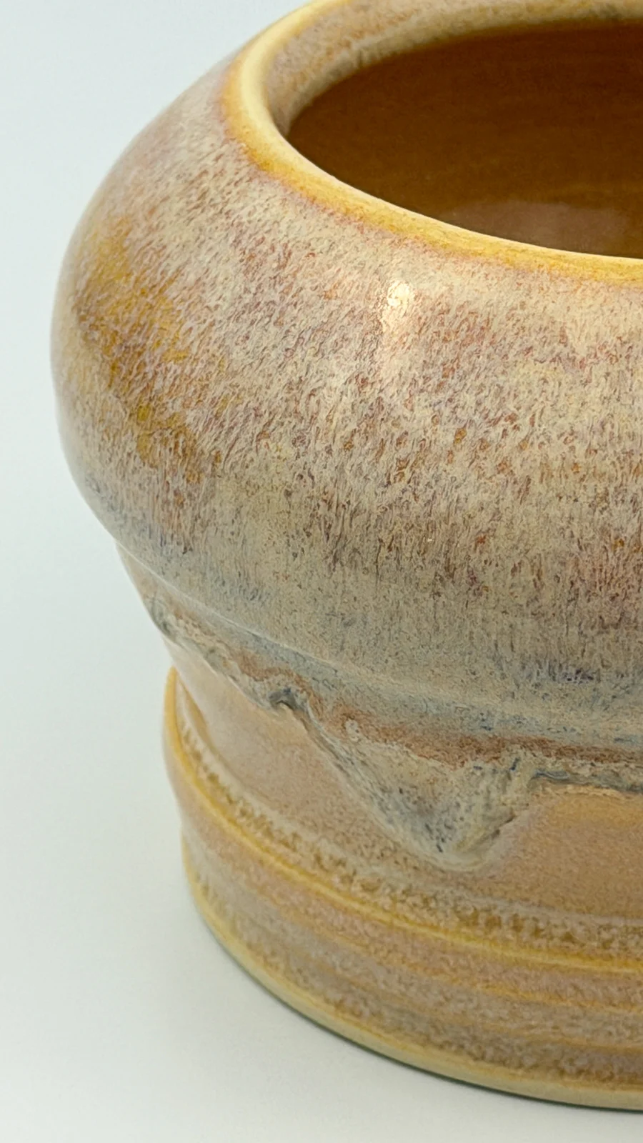mtvessell_pottery_ochre_2-2 mtvessell_pottery_ochre_2-2