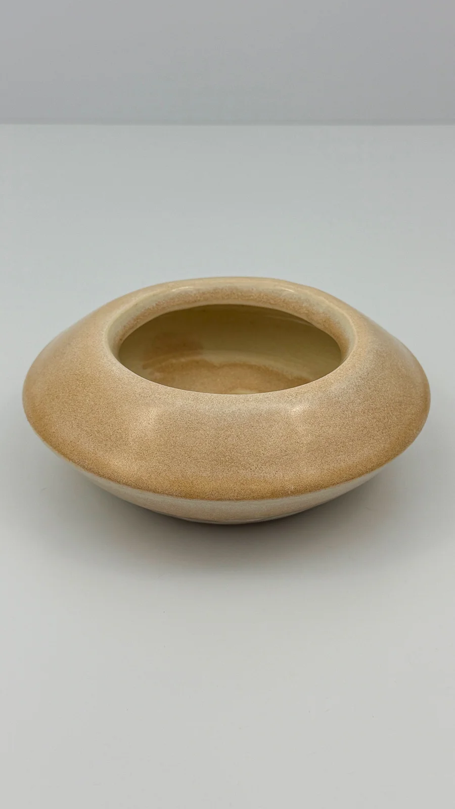 mtvessell_pottery_ochre_3-3 mtvessell_pottery_ochre_3-3