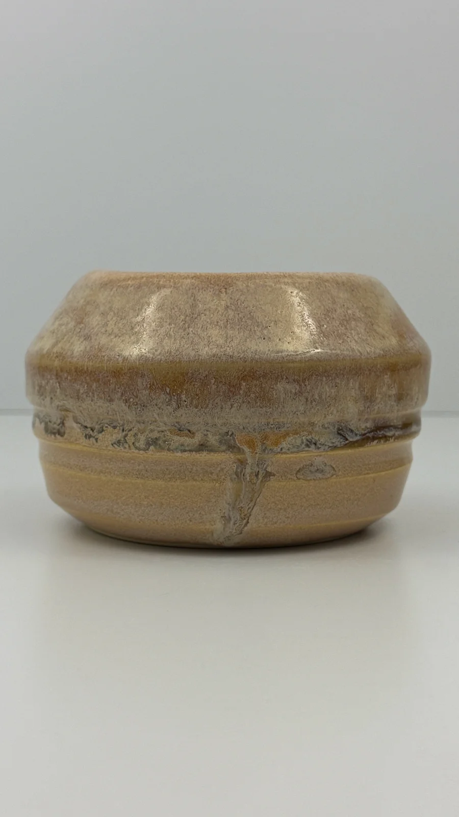 mtvessell_pottery_ochre_5-4 mtvessell_pottery_ochre_5-4