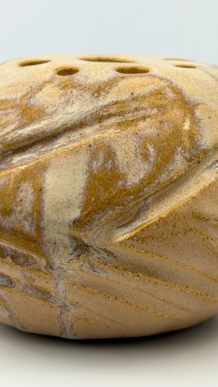 mtvessell_pottery_ochre_6-2 mtvessell_pottery_ochre_6-2