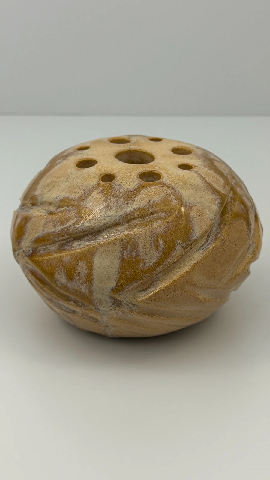 mtvessell_pottery_ochre_6-4 mtvessell_pottery_ochre_6-4